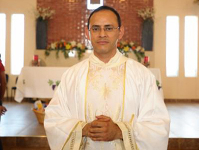 Esteban Robles Sánchez, vocero de la diócesis de Culiacán