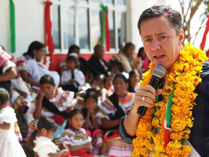 Francisco Javier García González, alcalde de Chilapa, Guerrero