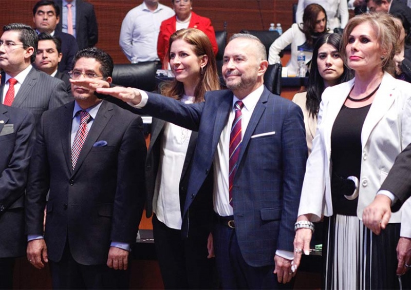 Senado ratificó a 18 embajadores y una representante permanente de México
