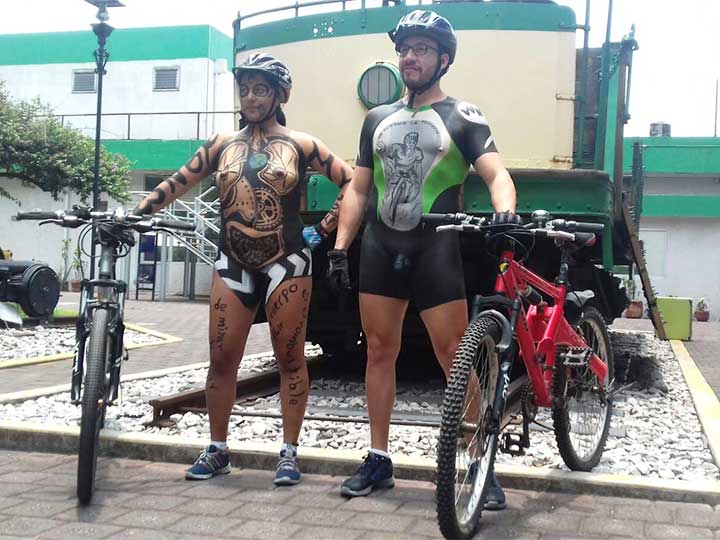 Ciclistas Desnudos Rodar N En Calles De La Cdmx Exc Lsior