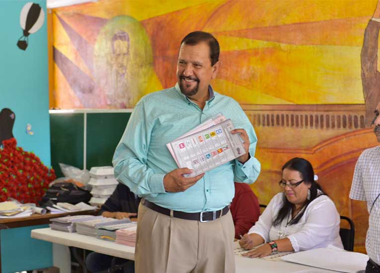 Desmiente PRI renuncia de candidato en Nayarit Desmiente PRI renuncia de candidato en Nayarit