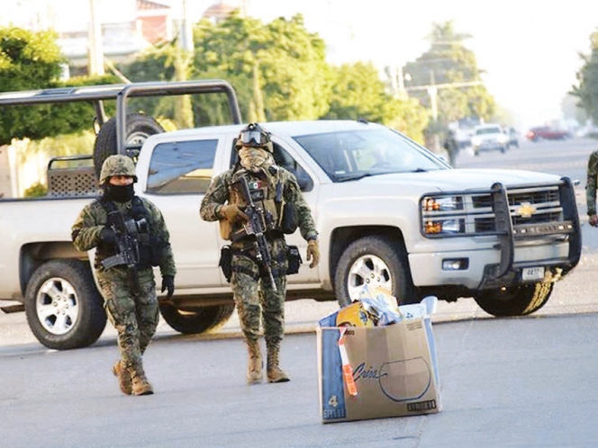 Un operativo de las fuerzas federales, encabezado por la Marina, en Los Mochis, Sinaloa, concluyó con la reaprehensión de Guzmán Loera.