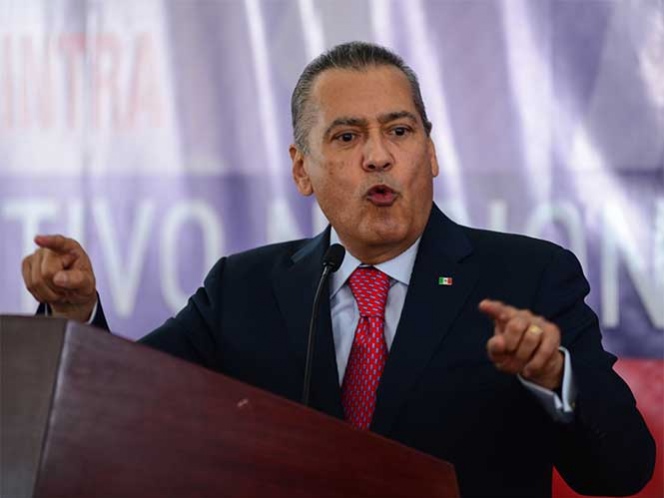 Las fuerzas políticas deben ser más selectivas con sus candidatos, pues “los independientes llegaron para quedarse”: Beltrones (Foto: Archivo Cuartoscuro)