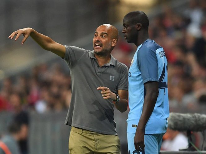 El técnico español decidió dejar fuera al marfileño ya que solo podía contar con 17 futbolistas extranjeros en el torneo (@YayaToure)