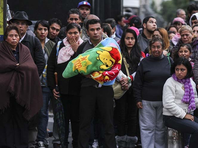 El frente frío número 10 ocasionará potencial de lluvias y vientos fuertes al norte del país; no olvides la chamarra El frente frío número 10 ocasionará potencial de lluvias y vientos fuertes al norte del país; no olvides la chamarra