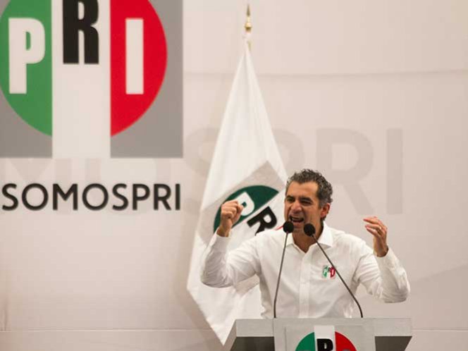 El dirigente tricolor destacó que el programa tiene como fin encontrar ‘nuevas soluciones para los viejos y nuevos problemas del país’; partido comprometido contra la corrupción