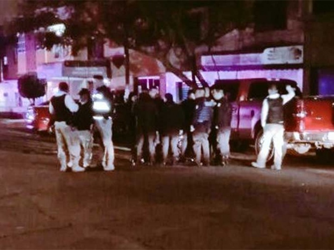 Hieren a dos policías en Neza al frustrar secuestro