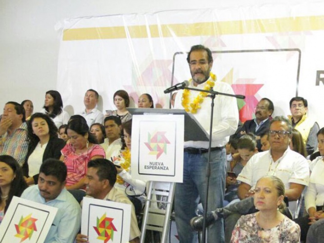 Incongruente para PRD ir con panista en 2018: René Bejarano